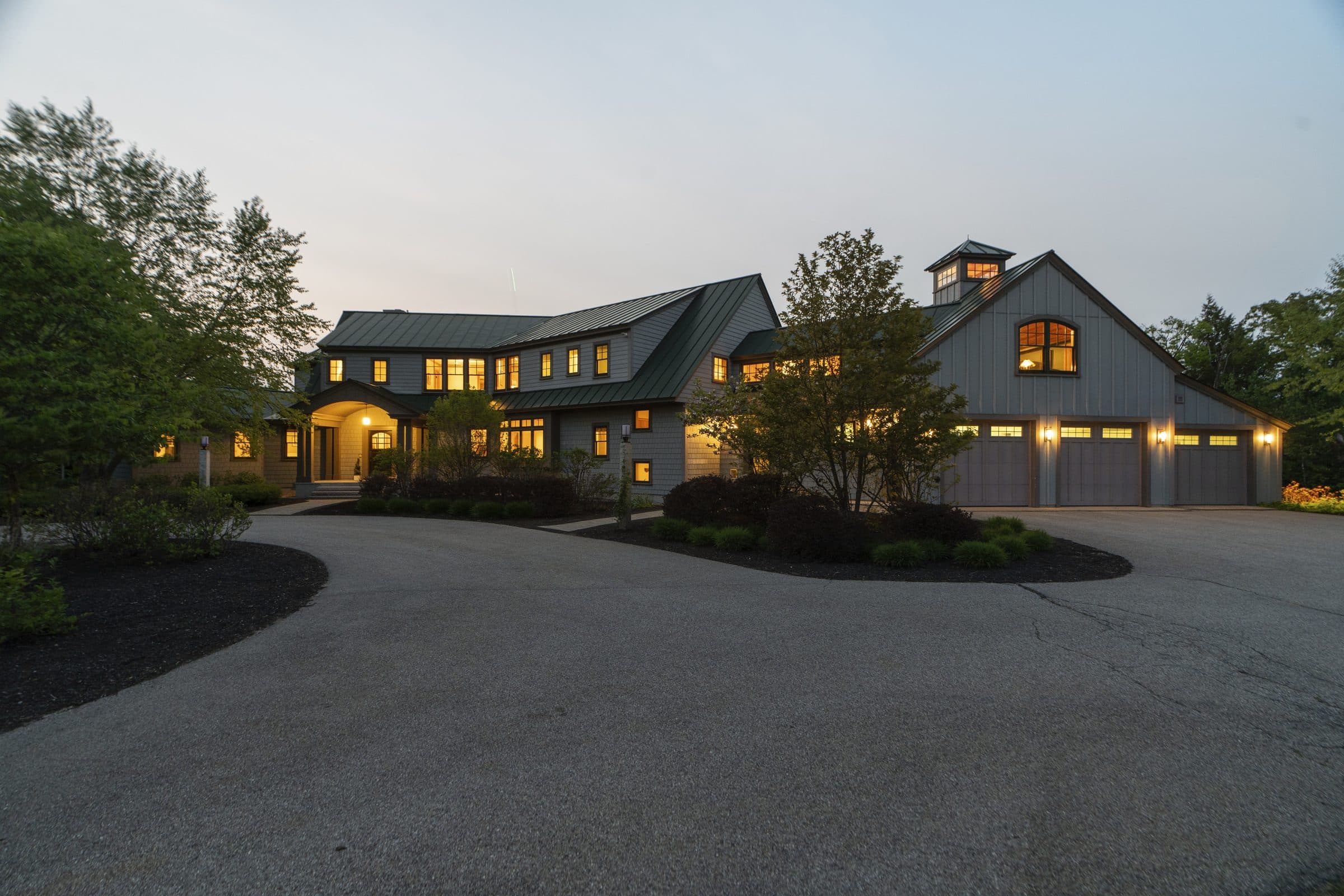 White Mountains residence — hero shot